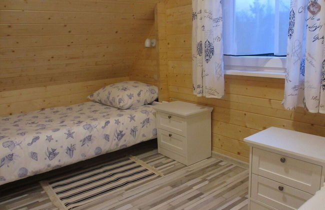 Delightful Holiday Home in Lubin With Garden - Photo 5