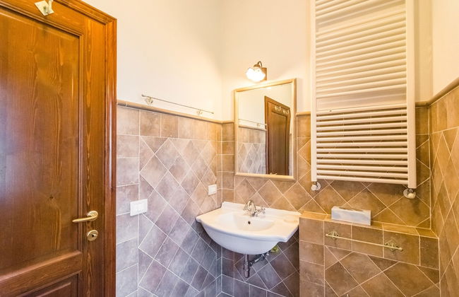 Beautiful Cottage in Dicomano With Swimming Pool - Foto 44