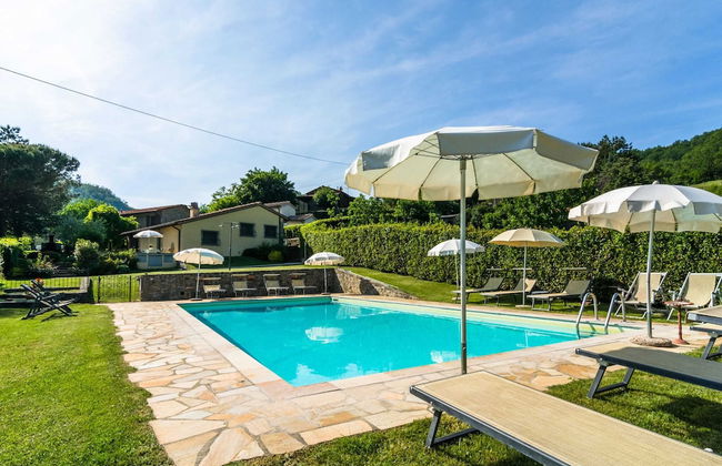 Beautiful Cottage in Dicomano With Swimming Pool - Foto 49
