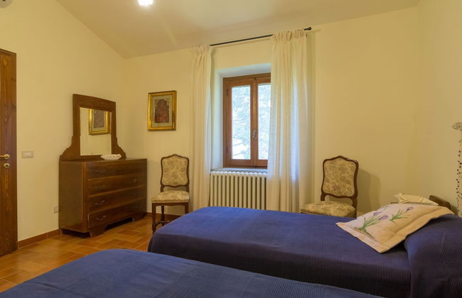 Beautiful Cottage in Dicomano With Swimming Pool - Foto 7