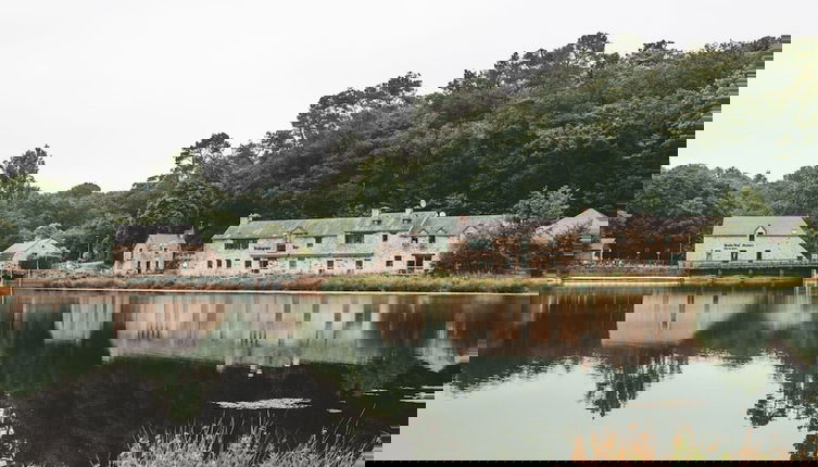 Foto 1 - Modernly Furnished Cottage With Beautiful Terrace by a Lake