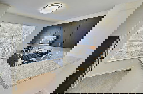 Photo 6 - Great location in Virginia Tysons area 2 bedroom