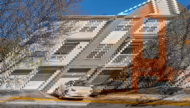 Photo 1 - Great location in Virginia Tysons area 2 bedroom