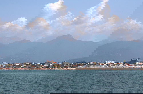 Photo 37 - Holiday Home in Versilia Near Sandy Beaches