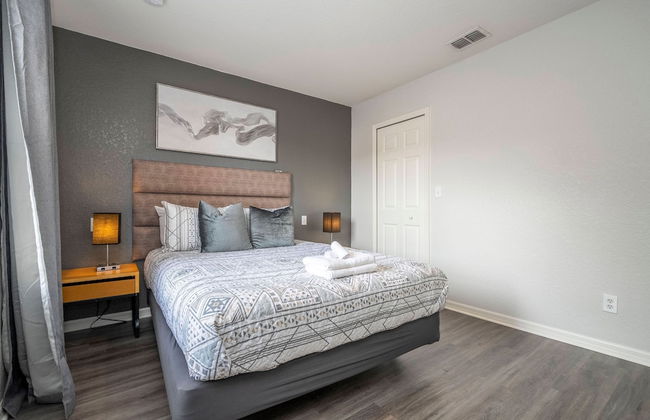 Cozy 4BR Regal Oaks w hot tub - Foto 40