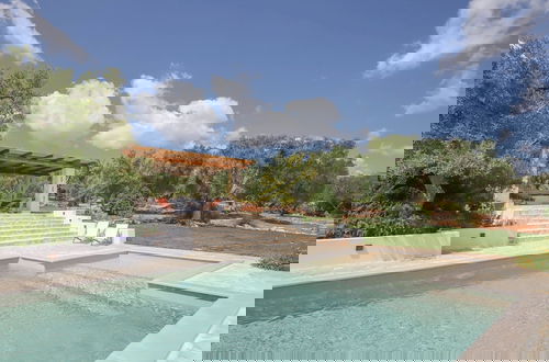 Foto 17 - TD Trulli Amabilia Design Luxury Trulli w Pool