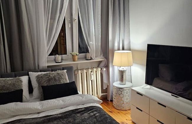 Apartment in Zyrardow 10min to Suntago - Foto 3