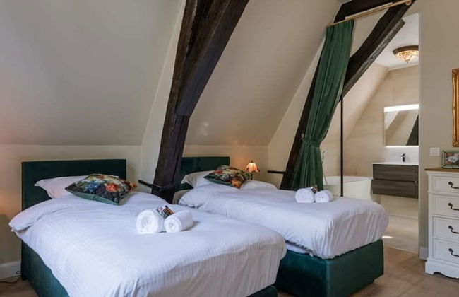 Authentic Apartment in the City Center of Antwerp - Photo 6