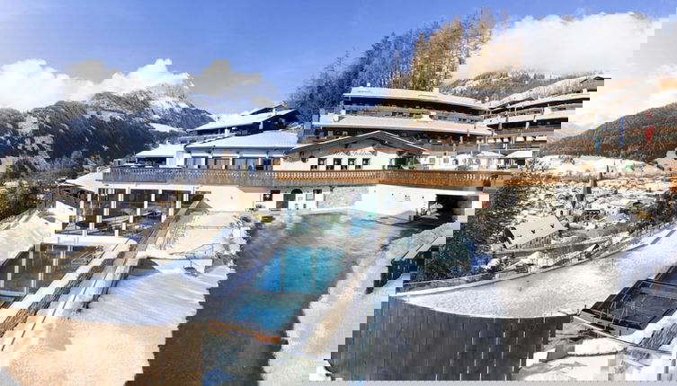 Foto 1 - Apartamento de 3 quartos em Matrei in Osttirol com piscina e jardim