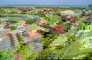 Foto 1 - Spacious Holiday Home With Garden