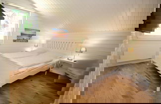 Photo 3 - Ferienhaus Seewind mit Sauna am Duemmer See