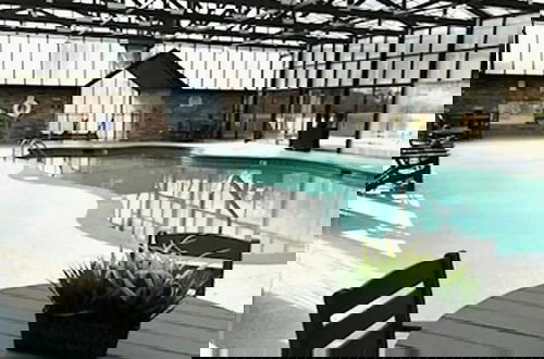 Foto 47 - Views I Mins to Dollywood I Hot tub I Pool Table