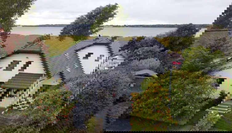 Photo 1 - Luxury Residence at the sea wth the Private Pool