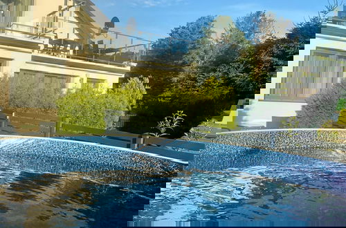 Photo 21 - Luxury Residence at the sea wth the Private Pool
