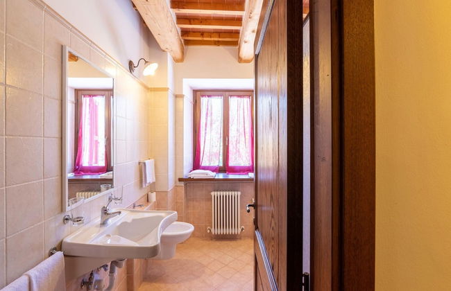 Country House in Marche With Pool & Views - Photo 15