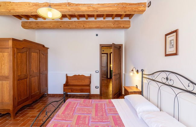Country House in Marche With Pool & Views - Photo 2