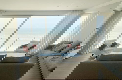Photo 1 - Apartment in Nieuwpoort Located Near the sea