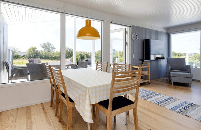 6 Person Holiday Home in Karrebaeksminde - Foto 14