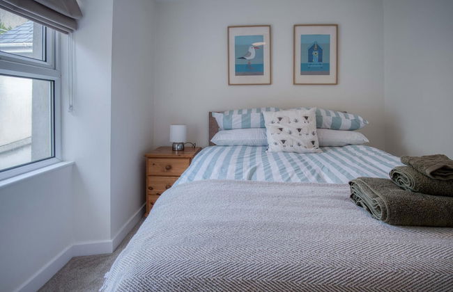 Pink Cottage - 4 Bedrooms & Hot Tub - Tenby - Foto 2