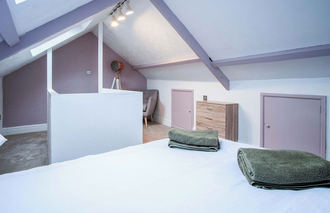 Pink Cottage - 4 Bedrooms & Hot Tub - Tenby - Foto 15