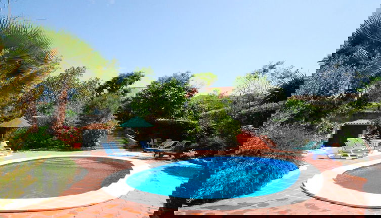 Foto 1 - Vintage Farmhouse in Soudos Lisbon With Pool