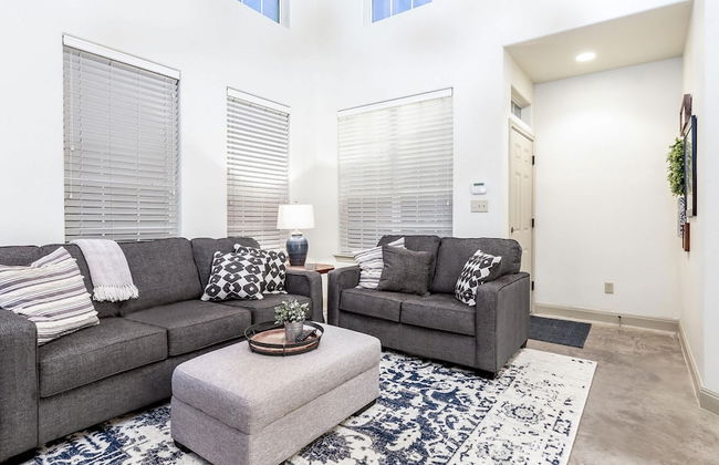 Upstay - 2-home Complex in Govalle for 18ppl - Foto 8