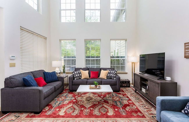 Upstay - 2-home Complex in Govalle for 18ppl - Foto 7