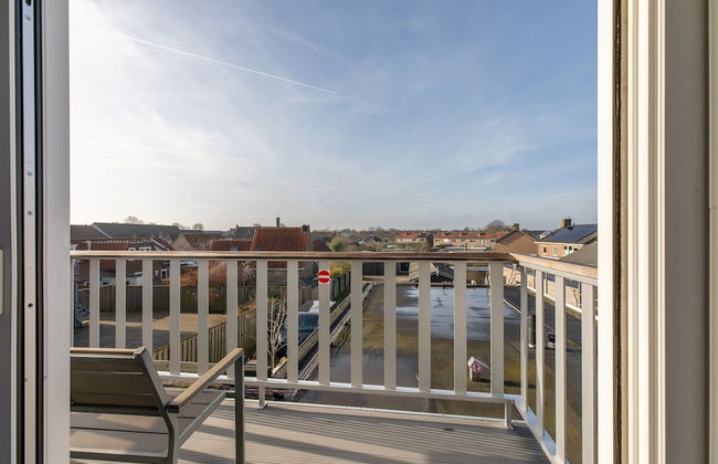 Lovely, Modern, 4-person Apartment in the Heart of Koudekerke - Photo 51