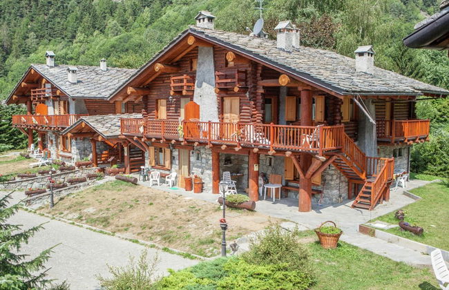Apartment in Antey With Stunning Mountain Views - Foto 16