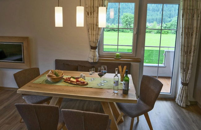 Cozy Apartment Near Ski Area in Mayrhofen - Foto 1