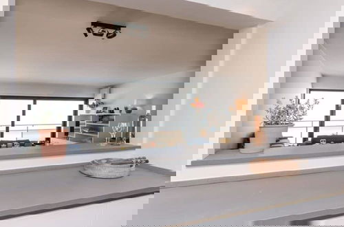 Foto 22 - Luxuriuous Family Apartment With Beach View