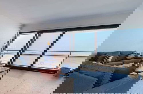 Foto 1 - Luxuriuous Family Apartment With Beach View