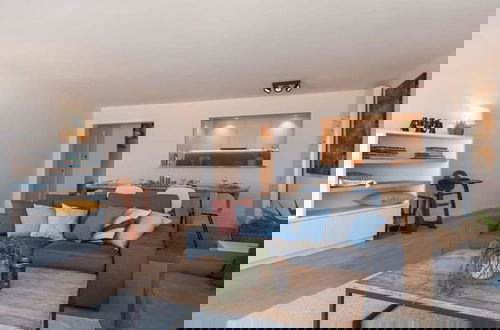 Foto 17 - Luxuriuous Family Apartment With Beach View