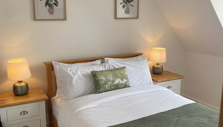 Foto 1 - Bright & Spacious, Central for Airport and Glasgow