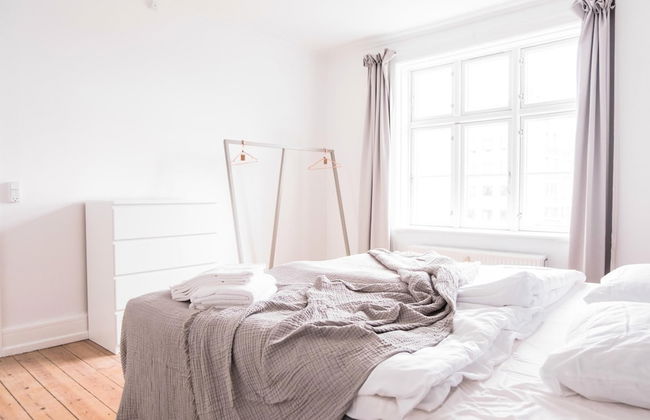 Beautiful 2-bed With Large Balcony - Foto 6
