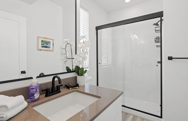 Touch of Class Stunning 5 Bdr! - Foto 26