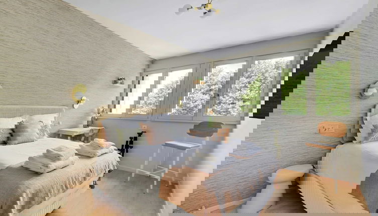 Foto 1 - Modern 