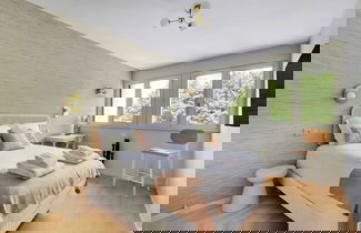 Photo 1 - Modern 