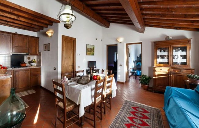 Farmhouse in Tuscany With Pool and Valley Views - Photo 6