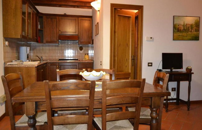 Farmhouse in Tuscany With Pool and Valley Views - Photo 5