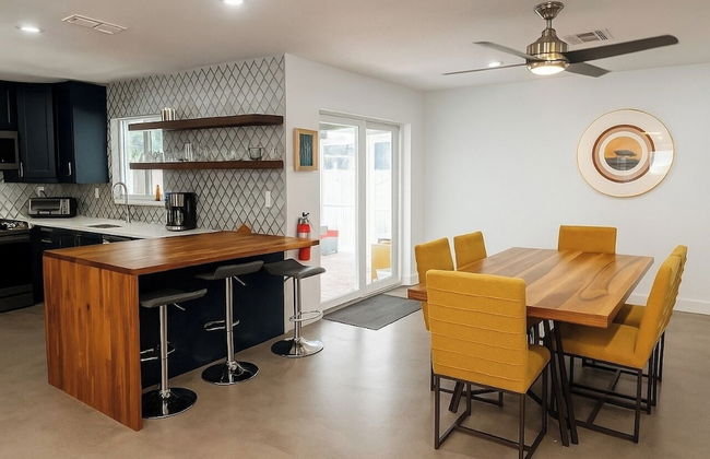 Oakland Park Oasis Heated Pool & Private Patio - Photo 2