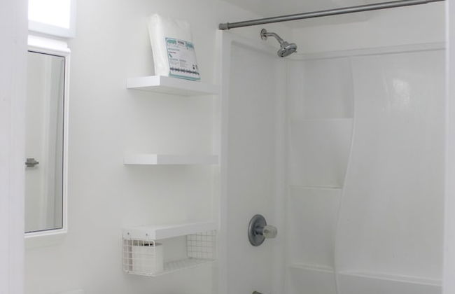 Renovated Modern & Minimalist Century City Studio Condo by RedAwning - Photo 9