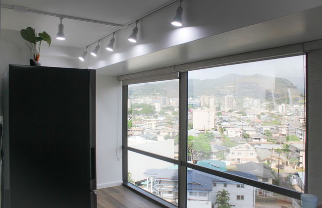 Renovated Modern & Minimalist Century City Studio Condo by RedAwning - Photo 13