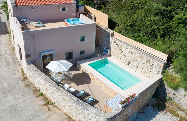 Cozy Holiday Home With Pool and Whirlpool in Maheri - Foto 31
