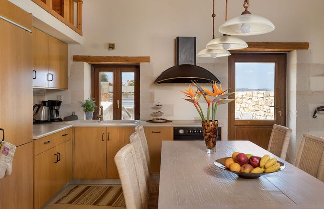 Cozy Holiday Home With Pool and Whirlpool in Maheri - Foto 13