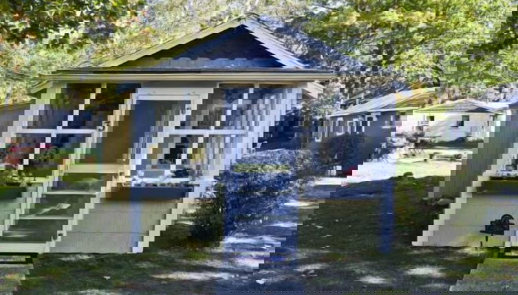 Foto 1 - #3 - Chantilly 2 Bedroom Cabin by RedAwning