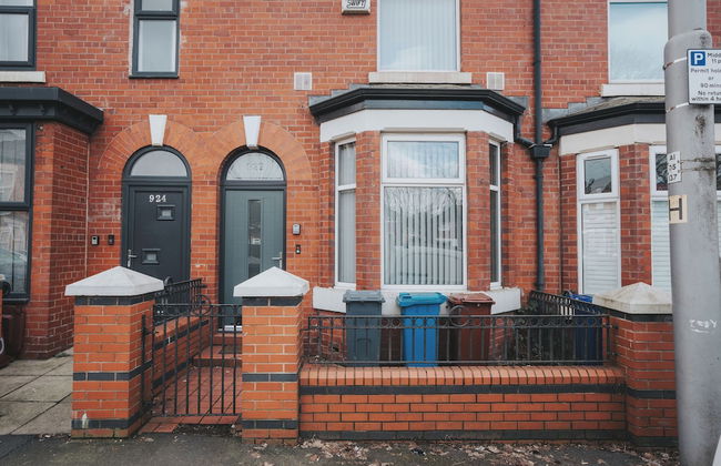 Spacious 4-bedroom Manchester Retreat With Garden - Foto 23