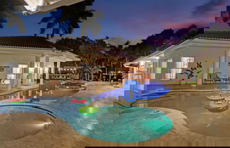 Photo 2 - The Grand Luxe 8BR Villa w Pool and Basketball