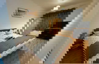 Foto 1 - Stunning 4bedrooms Flat