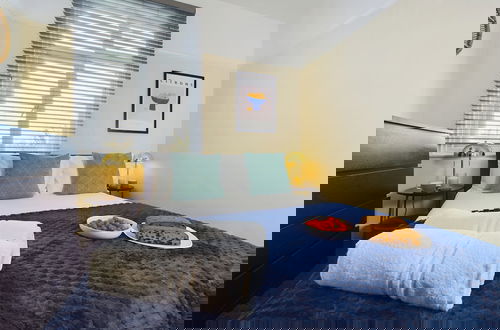 Photo 3 - Seaside Haven Retreat in Southend
